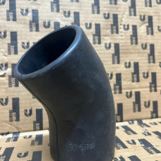 Патрубок угловой Fleetguard 3316579S